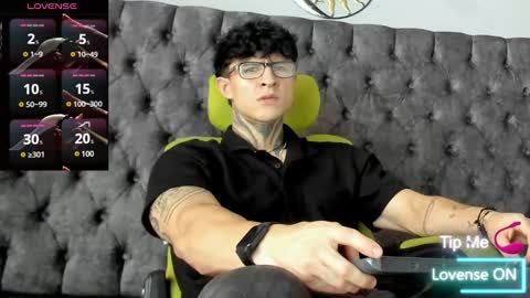 Snapshot of jeins_carter chatting on March 5, 2025, 4:57 pm JC online show from March 5, 2025, 4:57 pm