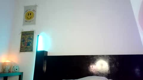 Snapshot of jeinsssgreys chatting on April 21, 2026, 2:51 am Greys online show from April 21, 2026, 2:51 am