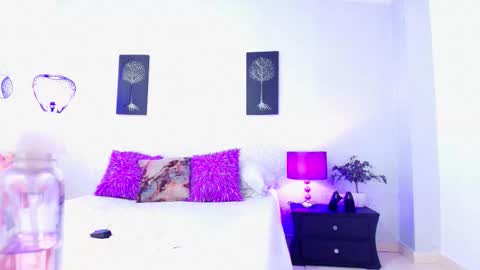 Jelany  online show from February 6, 2026, 10:24 pm