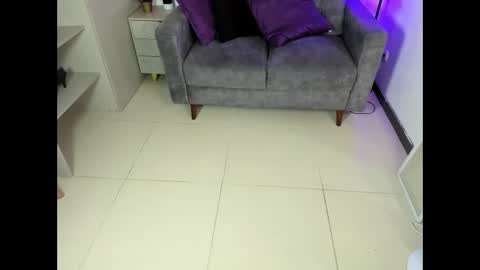 Snapshot of jelena_noura23 chatting on December 17, 2024, 10:00 pm Jelen online show from December 17, 2024, 10:00 pm