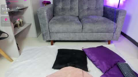 Snapshot of jelena_noura23 chatting on February 7, 2025, 6:13 pm Jelen online show from February 7, 2025, 6:13 pm