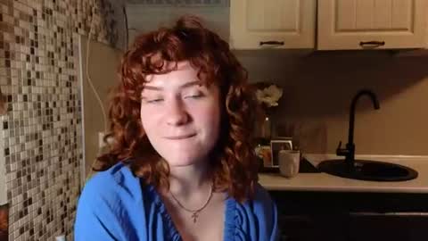 Snapshot of jelly_cherry chatting on June 11, 2026, 12:32 am Emily online show from June 11, 2026, 12:32 am