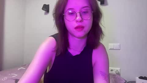 Snapshot of jelly_gum chatting on January 27, 2025, 5:37 pm Inna online show from January 27, 2025, 5:37 pm
