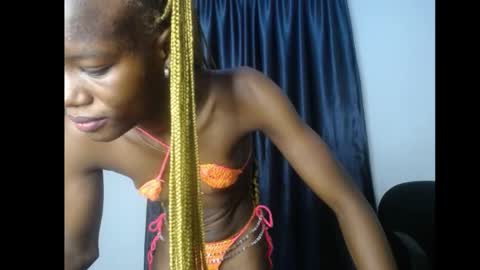 Linda online show from October 28, 2025, 5:37 pm