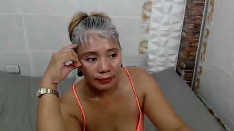 Snapshot of jemm36 chatting on June 25, 2026, 3:17 am Jem online show from June 25, 2026, 3:17 am