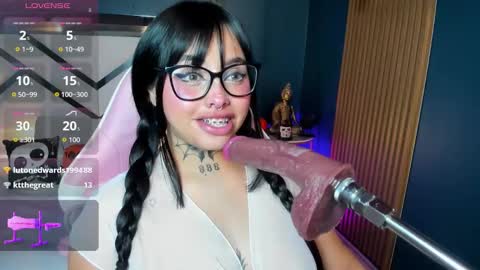 Jena online show from October 9, 2025, 3:15 am