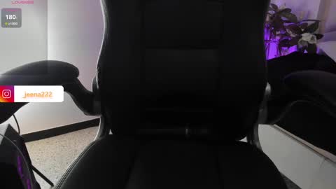 Snapshot of jenaa_ chatting on February 11, 2025, 3:18 pm JEENA online show from February 11, 2025, 3:18 pm