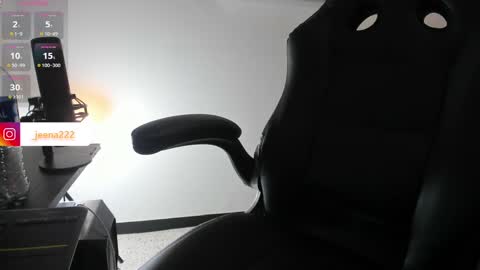 Snapshot of jenaa_ chatting on February 23, 2025, 3:18 pm JEENA online show from February 23, 2025, 3:18 pm