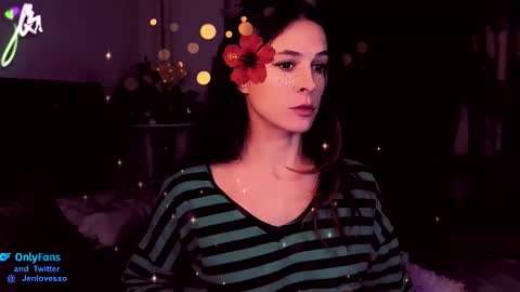 Snapshot of jeniferlovex chatting on October 3, 2025, 2:52 am jeniferlovex online show from October 3, 2025, 2:52 am