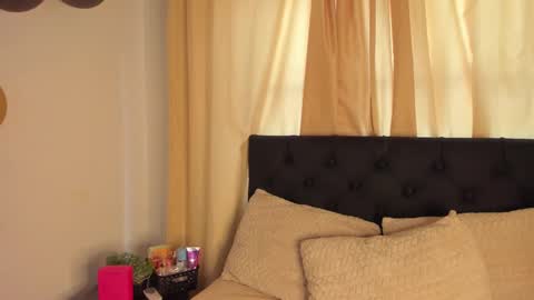 Snapshot of jeniferpowell_nm chatting on October 7, 2025, 8:50 pm jeniferpowell_nm online show from October 7, 2025, 8:50 pm