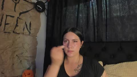 Snapshot of jeniferpowell_nm chatting on November 2, 2025, 7:05 pm jeniferpowell_nm online show from November 2, 2025, 7:05 pm