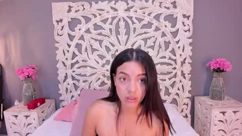 Snapshot of jenifferlopez_ chatting on October 12, 2025, 1:54 pm Samanta online show from October 12, 2025, 1:54 pm