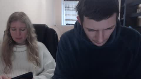 Snapshot of jenisandpeter chatting on January 31, 2025, 7:07 am JenisAndPeter online show from January 31, 2025, 7:07 am