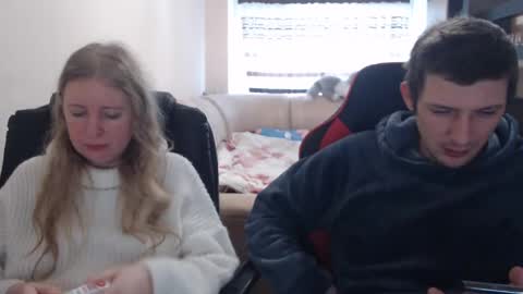 Snapshot of jenisandpeter chatting on February 1, 2025, 7:36 am JenisAndPeter online show from February 1, 2025, 7:36 am