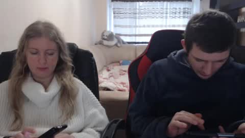 Snapshot of jenisandpeter chatting on February 1, 2025, 10:37 am JenisAndPeter online show from February 1, 2025, 10:37 am