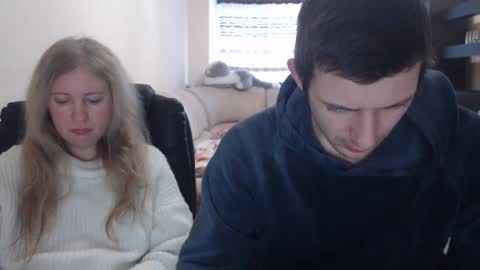 Snapshot of jenisandpeter chatting on February 2, 2025, 7:09 am JenisAndPeter online show from February 2, 2025, 7:09 am