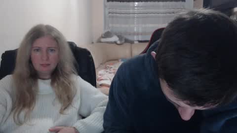 Snapshot of jenisandpeter chatting on February 2, 2025, 7:25 pm JenisAndPeter online show from February 2, 2025, 7:25 pm