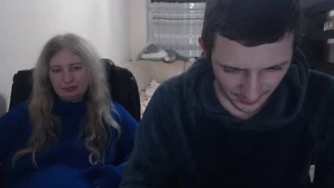 Snapshot of jenisandpeter chatting on February 3, 2025, 7:42 pm JenisAndPeter online show from February 3, 2025, 7:42 pm
