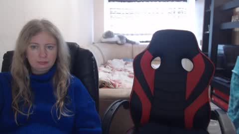 Snapshot of jenisandpeter chatting on February 6, 2025, 7:13 am JenisAndPeter online show from February 6, 2025, 7:13 am