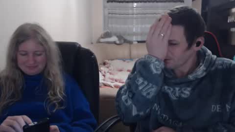 Snapshot of jenisandpeter chatting on February 8, 2025, 4:57 pm JenisAndPeter online show from February 8, 2025, 4:57 pm
