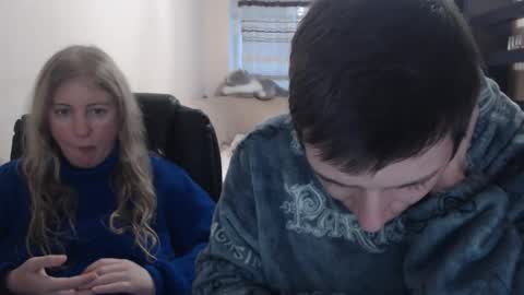 Snapshot of jenisandpeter chatting on February 9, 2025, 2:40 pm JenisAndPeter online show from February 9, 2025, 2:40 pm