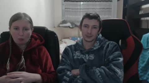 Snapshot of jenisandpeter chatting on February 11, 2025, 7:16 pm JenisAndPeter online show from February 11, 2025, 7:16 pm