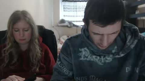 Snapshot of jenisandpeter chatting on February 13, 2025, 2:20 pm JenisAndPeter online show from February 13, 2025, 2:20 pm