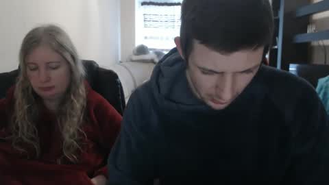 Snapshot of jenisandpeter chatting on February 16, 2025, 6:21 am JenisAndPeter online show from February 16, 2025, 6:21 am