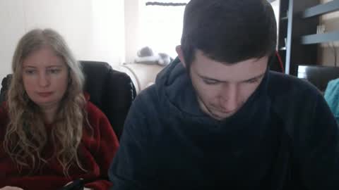 Snapshot of jenisandpeter chatting on February 16, 2025, 9:26 am JenisAndPeter online show from February 16, 2025, 9:26 am