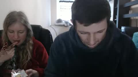 Snapshot of jenisandpeter chatting on February 16, 2025, 12:43 pm JenisAndPeter online show from February 16, 2025, 12:43 pm