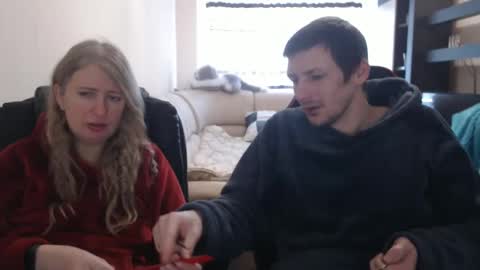 Snapshot of jenisandpeter chatting on February 17, 2025, 8:52 am JenisAndPeter online show from February 17, 2025, 8:52 am