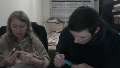 Snapshot of jenisandpeter chatting on February 18, 2025, 9:09 pm JenisAndPeter online show from February 18, 2025, 9:09 pm