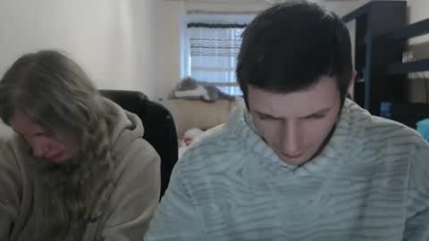 Snapshot of jenisandpeter chatting on February 22, 2025, 3:14 pm JenisAndPeter online show from February 22, 2025, 3:14 pm