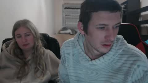 Snapshot of jenisandpeter chatting on February 23, 2025, 7:17 pm JenisAndPeter online show from February 23, 2025, 7:17 pm