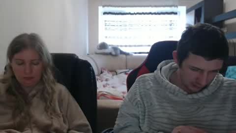 Snapshot of jenisandpeter chatting on February 25, 2025, 10:15 am JenisAndPeter online show from February 25, 2025, 10:15 am