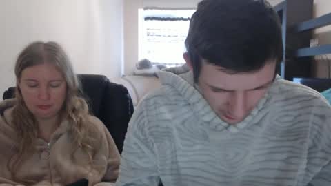 Snapshot of jenisandpeter chatting on February 26, 2025, 7:09 am JenisAndPeter online show from February 26, 2025, 7:09 am