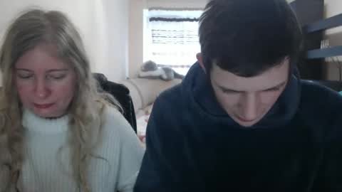Snapshot of jenisandpeter chatting on March 1, 2025, 7:19 am JenisAndPeter online show from March 1, 2025, 7:19 am