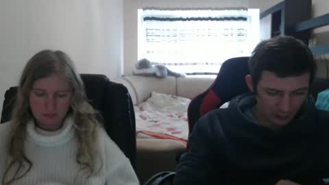 Snapshot of jenisandpeter chatting on March 1, 2025, 10:45 am JenisAndPeter online show from March 1, 2025, 10:45 am