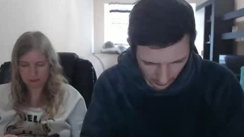 Snapshot of jenisandpeter chatting on March 10, 2025, 10:04 am JenisAndPeter online show from March 10, 2025, 10:04 am