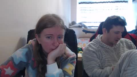 JenisAndPeter online show from November 24, 2025, 8:47 am