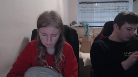 JenisAndPeter online show from December 1, 2025, 6:40 am