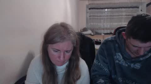 JenisAndPeter online show from March 6, 2026, 7:32 pm