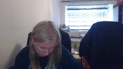 JenisAndPeter online show from April 27, 2026, 5:16 am