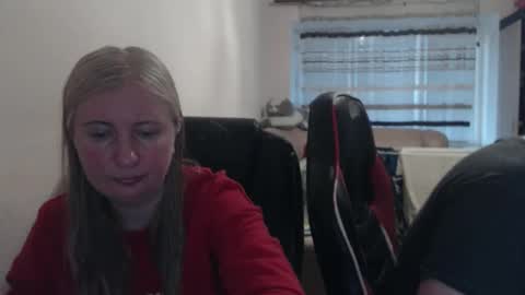 JenisAndPeter online show from May 7, 2026, 5:18 pm