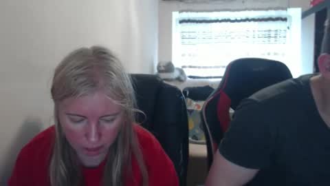 JenisAndPeter online show from May 10, 2026, 7:24 am