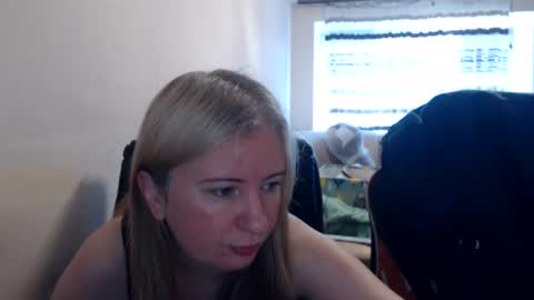 JenisAndPeter online show from June 18, 2026, 6:02 am