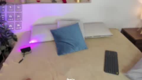 Snapshot of jenmagic chatting on February 17, 2025, 2:48 pm jenmagic online show from February 17, 2025, 2:48 pm