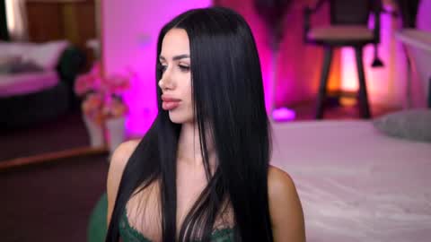 jenna_day online show from February 7, 2025, 9:16 am