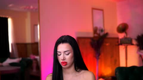jenna_day online show from February 20, 2025, 6:39 am