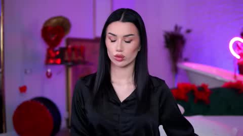 Snapshot of jenna_day chatting on February 10, 2026, 7:34 am jenna_day online show from February 10, 2026, 7:34 am